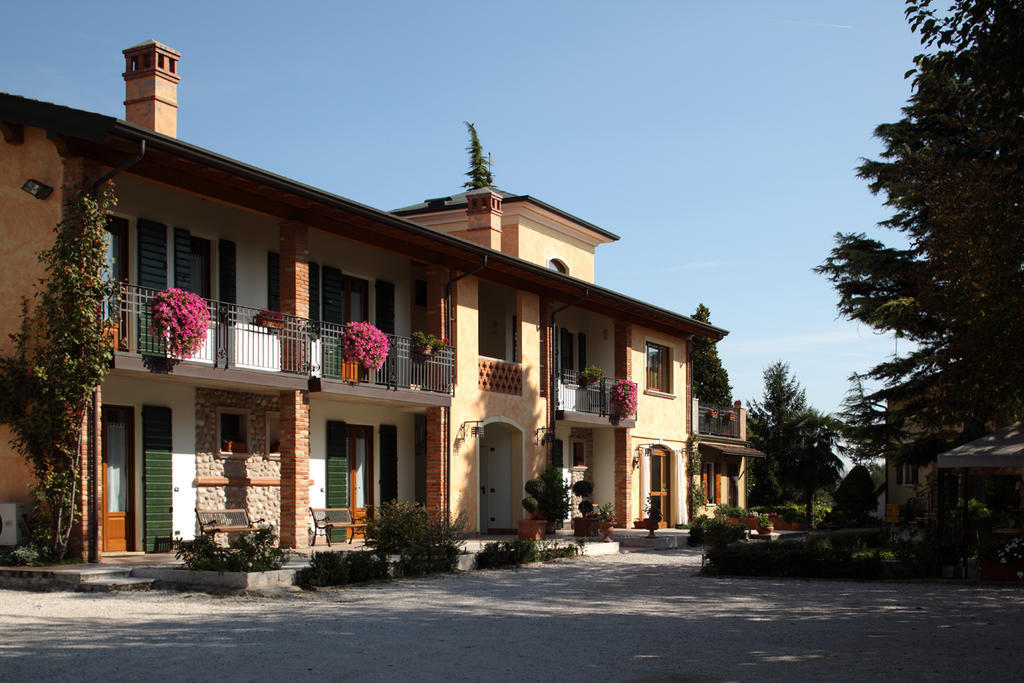 Villa Le Vigne Di Adamo Volta Mantovana Exterior foto